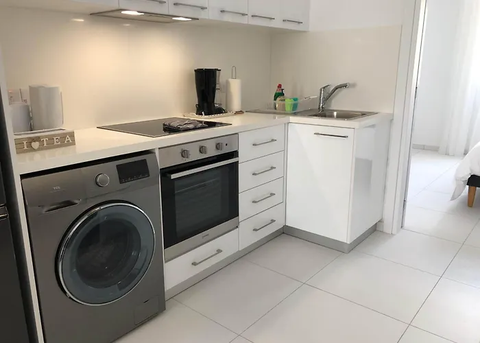 Apartamento Elegant Beachside - 1 Min Walk To Venus