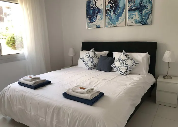 Elegant Beachside - 1 Min Walk To Venus Apartamento