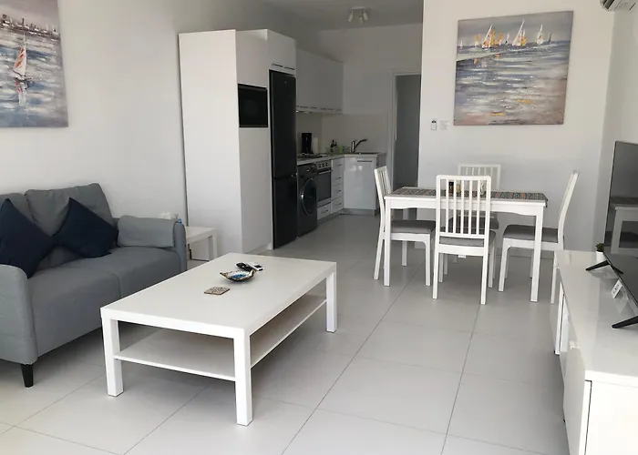 Apartamento Elegant Beachside - 1 Min Walk To Venus