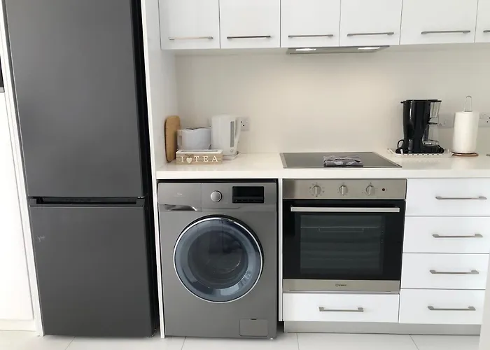 アパート Elegant Beachside - 1 Min Walk To Venus パ フォス