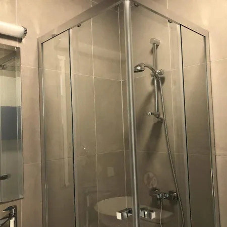 Elegant Beachside - 1 Min Walk To Venus Διαμέρισμα *