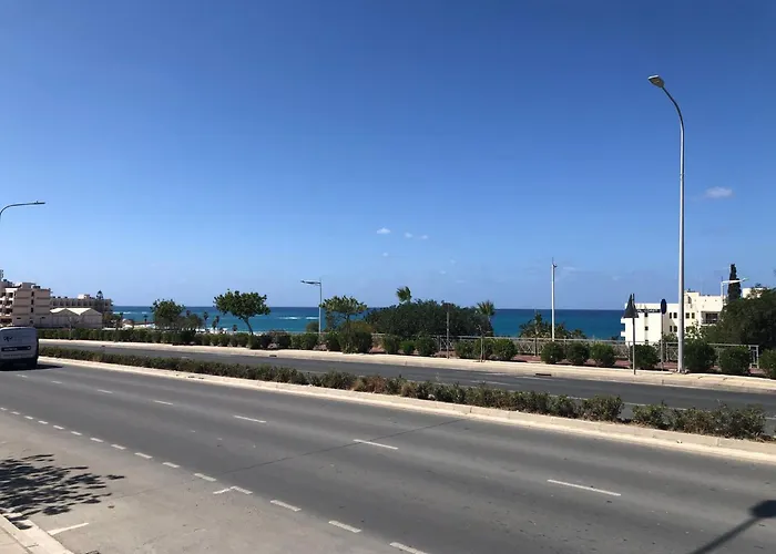 Lejlighed Elegant Beachside - 1 Min Walk To Venus *