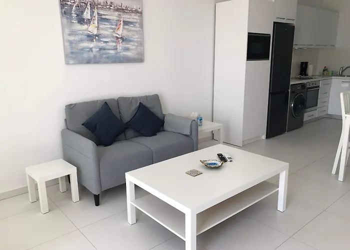 Elegant Beachside - 1 Min Walk To Venus